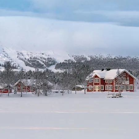 Aurora Estate 4* Ylläsjärvi