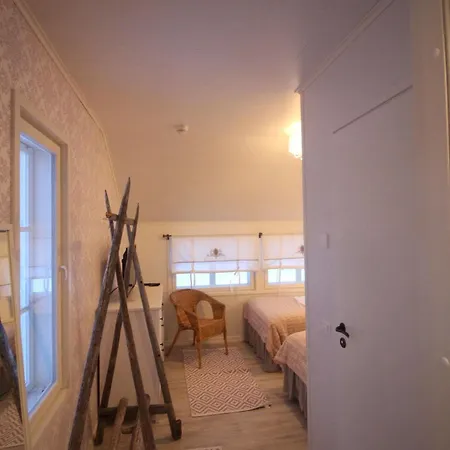 Hotel Aurora Estate 4*