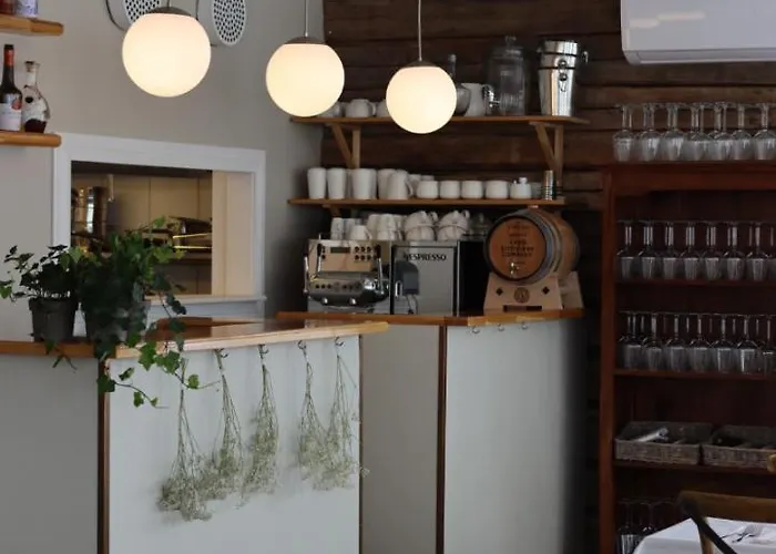 Hotelli Aurora Estate