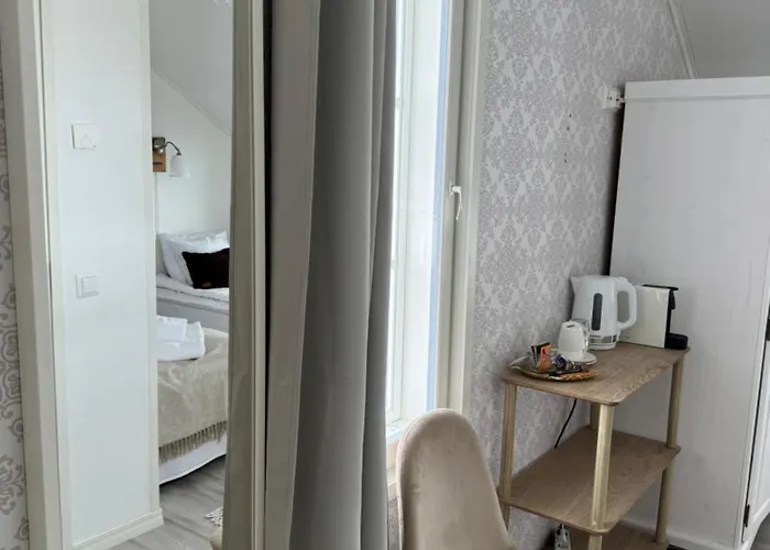 Hotelli Aurora Estate 4*