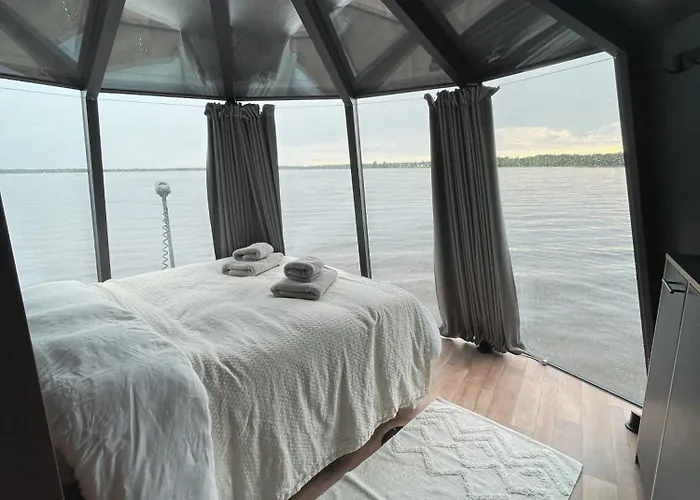 Aurora Estate Hotelli Ylläsjärvi